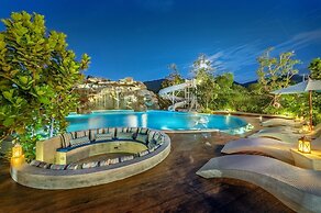 Phukalini Luxury Pool Villa & Onsen