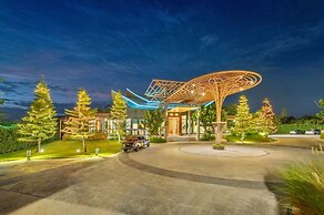 Phukalini Luxury Pool Villa & Onsen