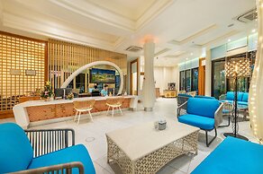 Phukalini Luxury Pool Villa & Onsen