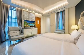 Phukalini Luxury Pool Villa & Onsen