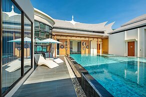 Phukalini Luxury Pool Villa & Onsen