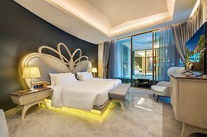 Phukalini Luxury Pool Villa & Onsen