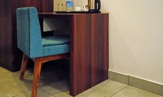 Treebo Lazystay Grand Patia