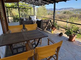 Cosy Calm Cottage in Olive Trees With sea View