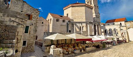 Impeccable 1-bed Apartment in Center of Split