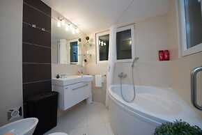 Impeccable 1-bed Apartment in Center of Split