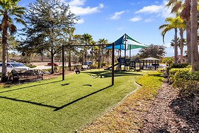 Huge and Modern Home, Only 12 Miles From Disney! #6wr338