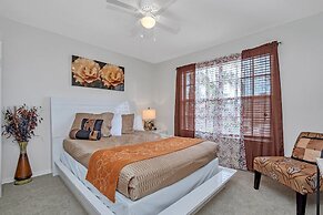 Huge and Modern Home, Only 12 Miles From Disney! #6wr338