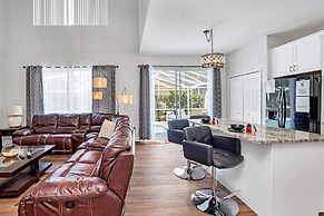 Huge and Modern Home, Only 12 Miles From Disney! #6wr338