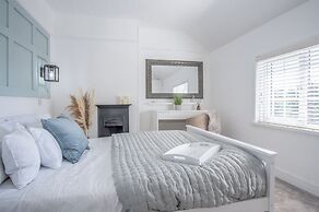 Newell Hill Cottage - 3 Bedroom - Tenby