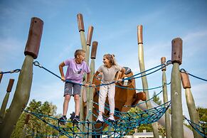 Hotel De Eemhof by Center Parcs