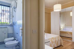 Corso Italia Deluxe Apartment