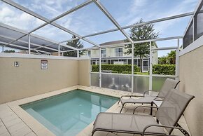 3 Bed Town Home With Splash Pool! 3 Bedroom Townhouse by RedAwning