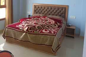 Goroomgo Divine Hills Shimla