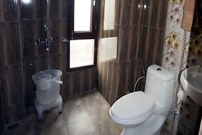 Goroomgo Divine Hills Shimla