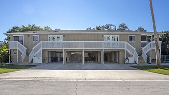 IRB Poolside Unit A Star5vacations