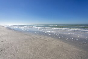 IRB Poolside Unit A Star5vacations