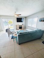 Waterfront & Pool B Star5vacations