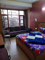 Goroomgo King Palace Shimla