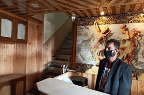 Goroomgo King Palace Shimla