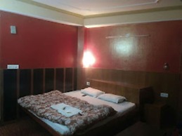 Goroomgo King Palace Shimla