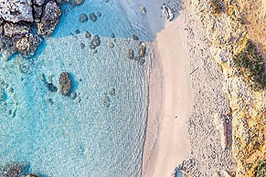 Villa Anna Otranto 200m From the sea