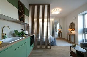 IRS ROYAL APARTMENTS- IRS Yacht Park