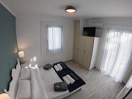 Villa Bella With Swimming Pool, Rethymno, Crete