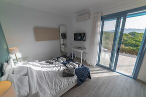 Villa Bella With Swimming Pool, Rethymno, Crete