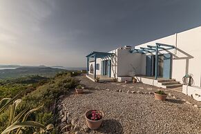 Villa Bella With Swimming Pool, Rethymno, Crete