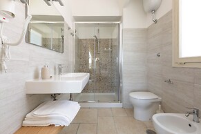 1913 B&B I Tarocchi - Camera Quadrupla con Terrazza