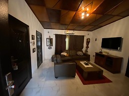 Stunning 2-bed House in Madina