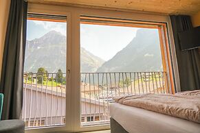 Eiger Lodge Chic