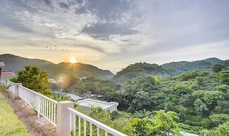 Treebo Kumbhal Castle, 2 Km From Kumbalgarh Fort