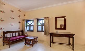 Treebo Kumbhal Castle, 2 Km From Kumbalgarh Fort