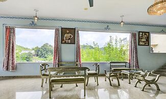 Treebo Kumbhal Castle, 2 Km From Kumbalgarh Fort