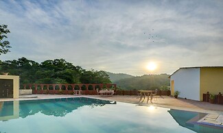 Treebo Kumbhal Castle, 2 Km From Kumbalgarh Fort