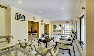 Treebo Kumbhal Castle, 2 Km From Kumbalgarh Fort