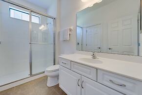 5 Bed 5 Bath Vacation Home In Golf Community! 5 Bedroom Home by Redawn