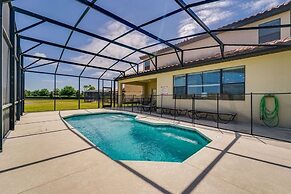 5 Bed 5 Bath Vacation Home In Golf Community! 5 Bedroom Home by Redawn