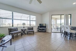 5 Bed 5 Bath Vacation Home In Golf Community! 5 Bedroom Home by Redawn