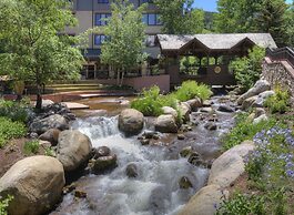 26 Avondale Lane. 3 Bedroom Condo by RedAwning