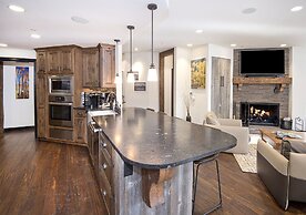 26 Avondale Lane. 3 Bedroom Condo by RedAwning