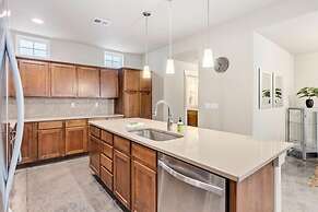 Exceptional Solar Powered Home near Old Town!