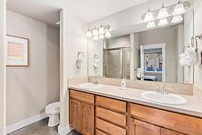 Exceptional Solar Powered Home near Old Town!