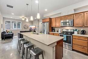 Exceptional Solar Powered Home near Old Town!