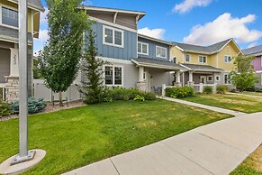 Exceptional Solar Powered Home near Old Town!