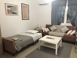 Casa Fiore - 2 Bed House 10 Mins Walk to Centre