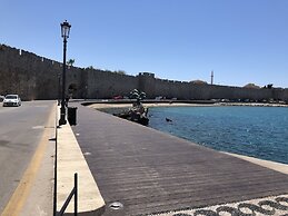 Casa Fiore - 2 Bed House 10 Mins Walk to Centre