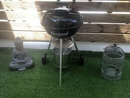 Casa Fiore - 2 Bed House 10 Mins Walk to Centre